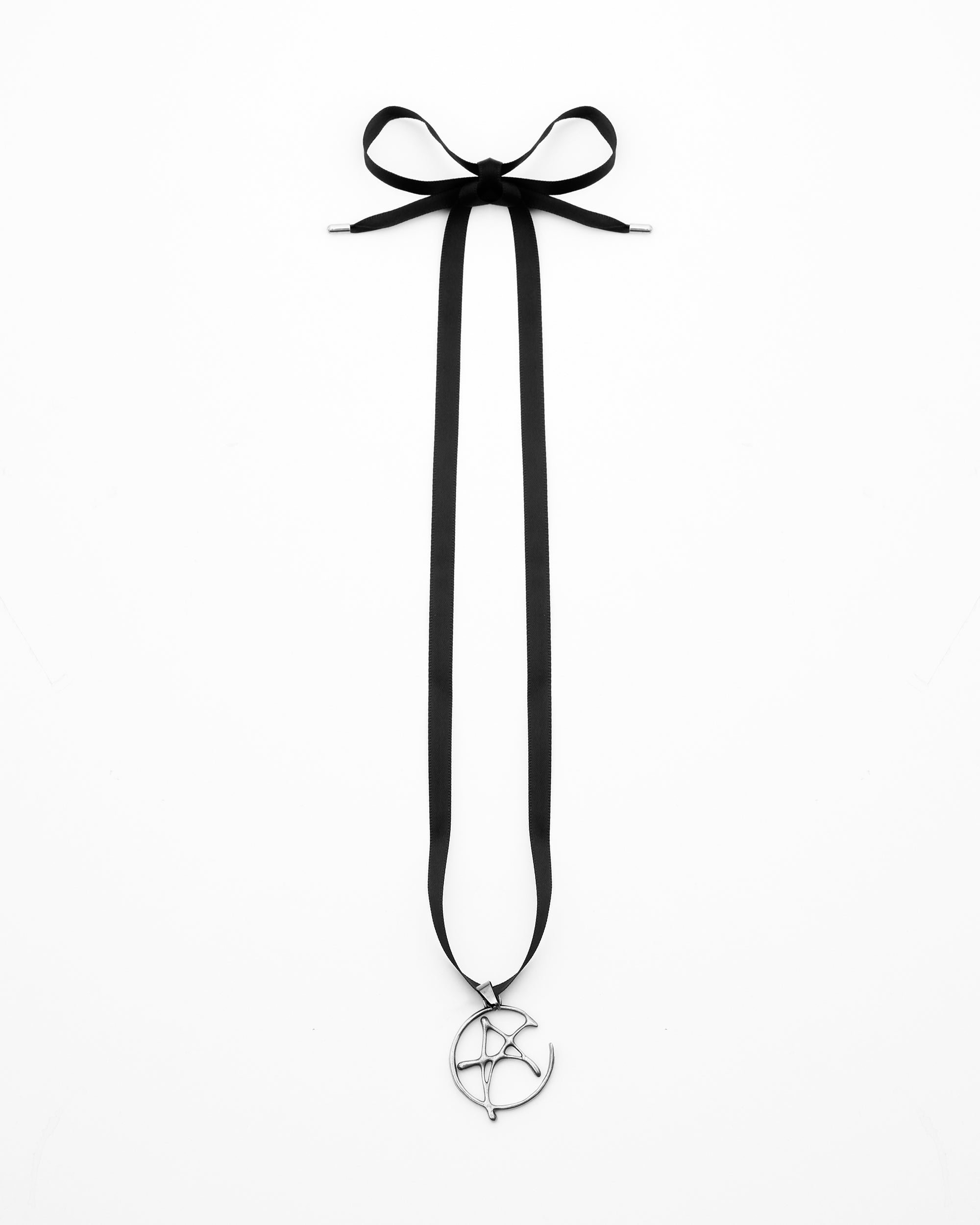 Culto Ribbon Necklace